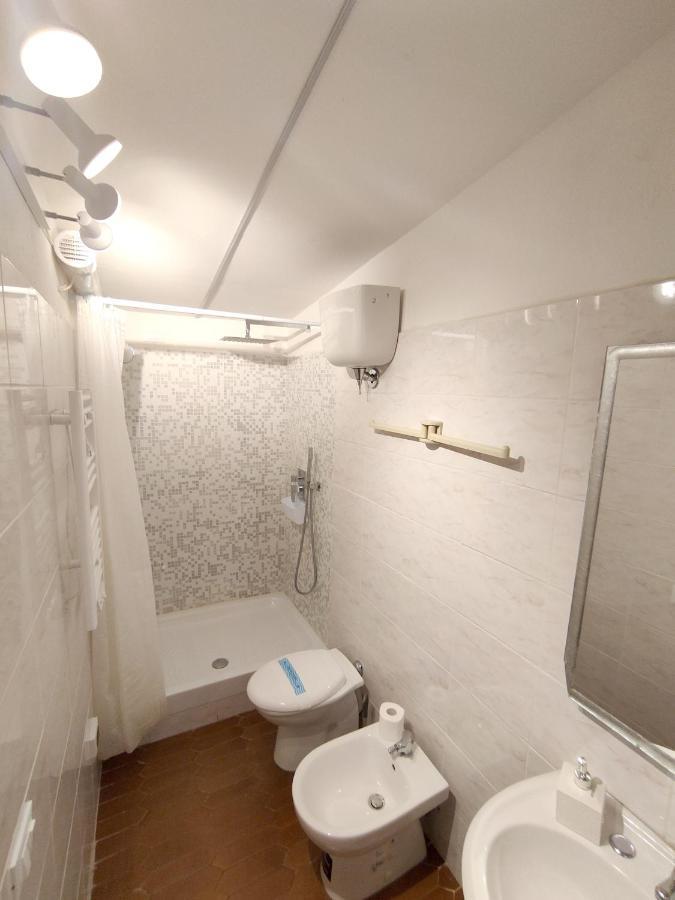 Casa Via Della Rocca Luna Poggibonsi Eksteriør billede