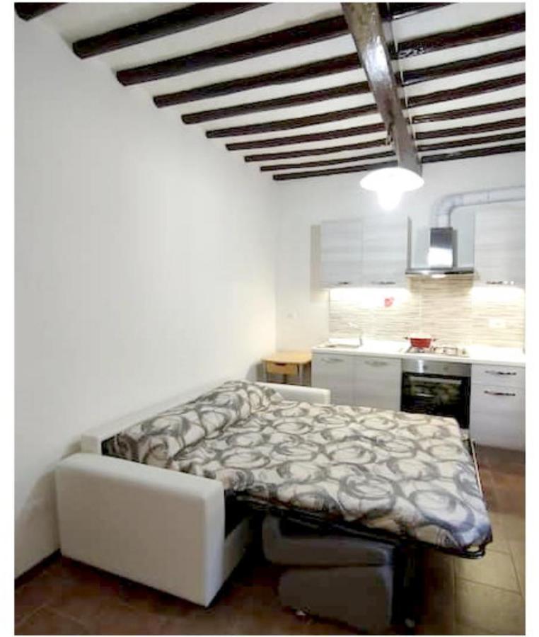 Casa Via Della Rocca Luna Poggibonsi Eksteriør billede